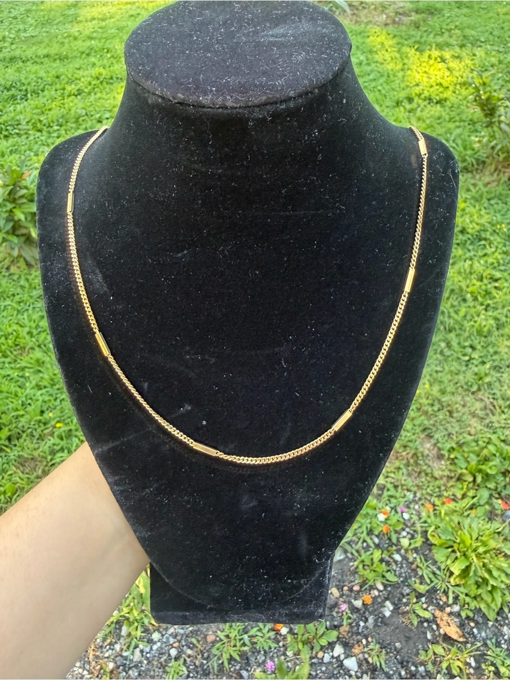 Avon Gold Tone Station Link Necklace